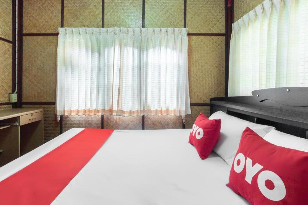 Oyo 1143 Phet Luran Thai Resort Kohchang Koh Chang Ngoại thất bức ảnh