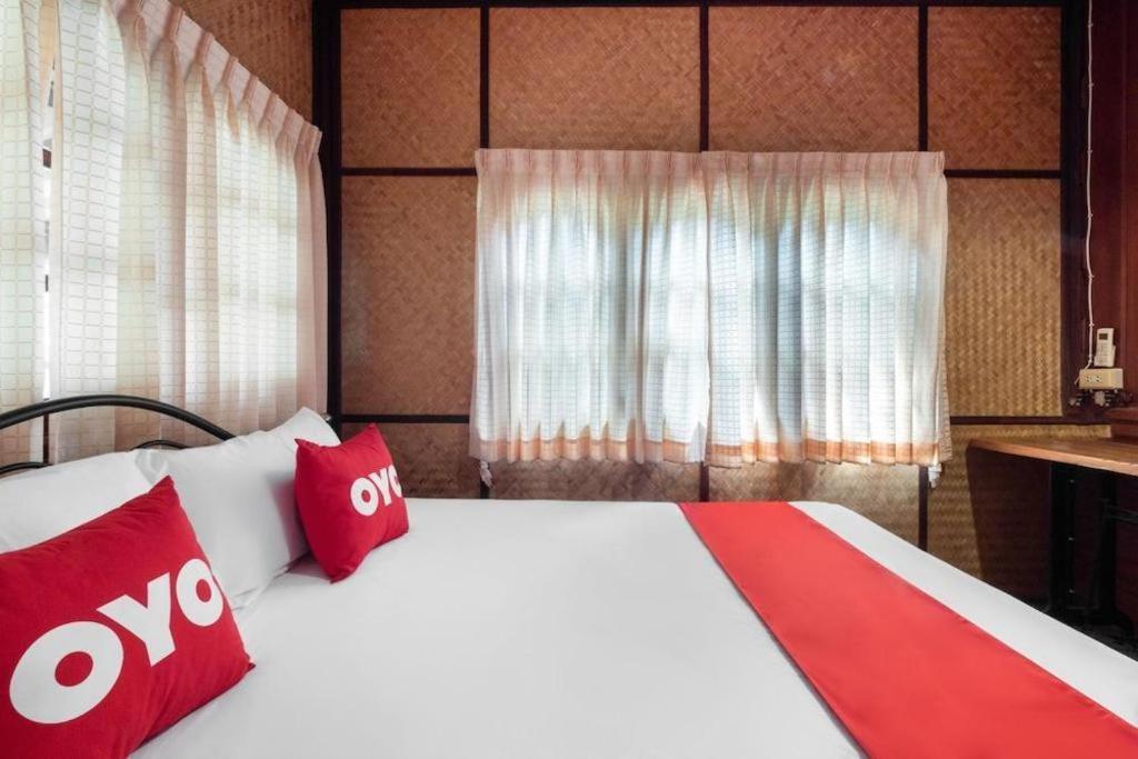Oyo 1143 Phet Luran Thai Resort Kohchang Koh Chang Ngoại thất bức ảnh