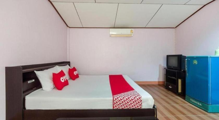 Oyo 1143 Phet Luran Thai Resort Kohchang Koh Chang Ngoại thất bức ảnh